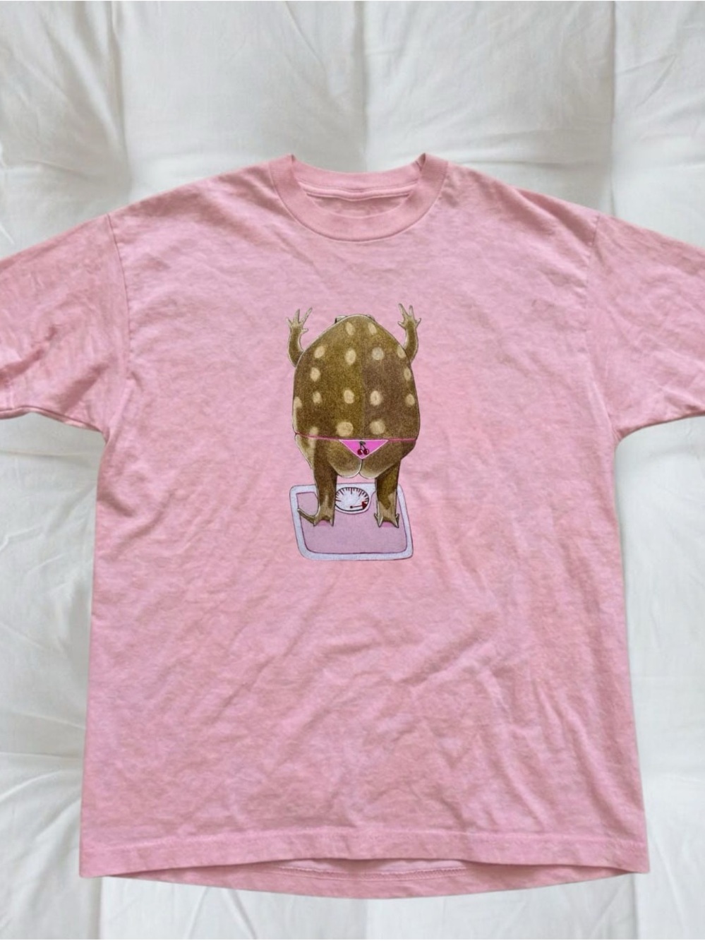 Gildan Pink Short Sleeve Tee with Playful Frog Graphic